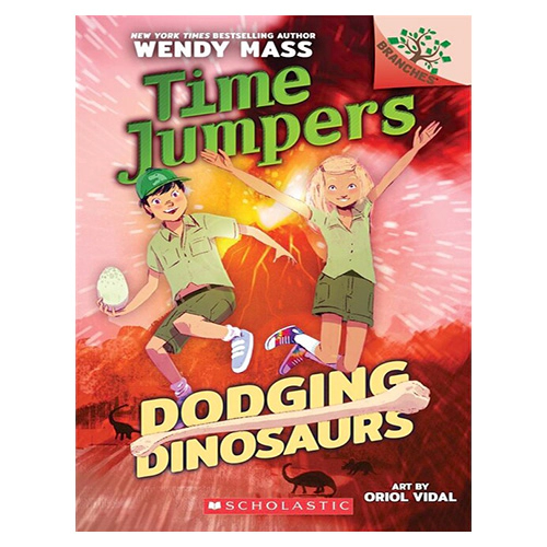 Time Jumpers #04 / Dodging Dinosaurs (A Branches Book)